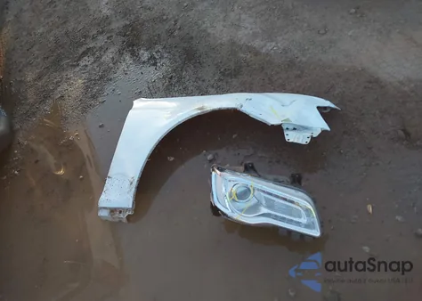 2015 Chrysler 300C Platinum Awd from USA, damaged, VIN 2C3CCASG1FH876248